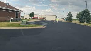 Best Concrete Driveway Installation  in St Paul, MO